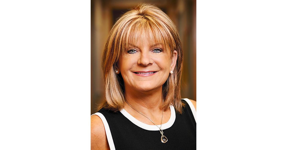 Five Star award winner Mona Kelly Five Star Spotlight