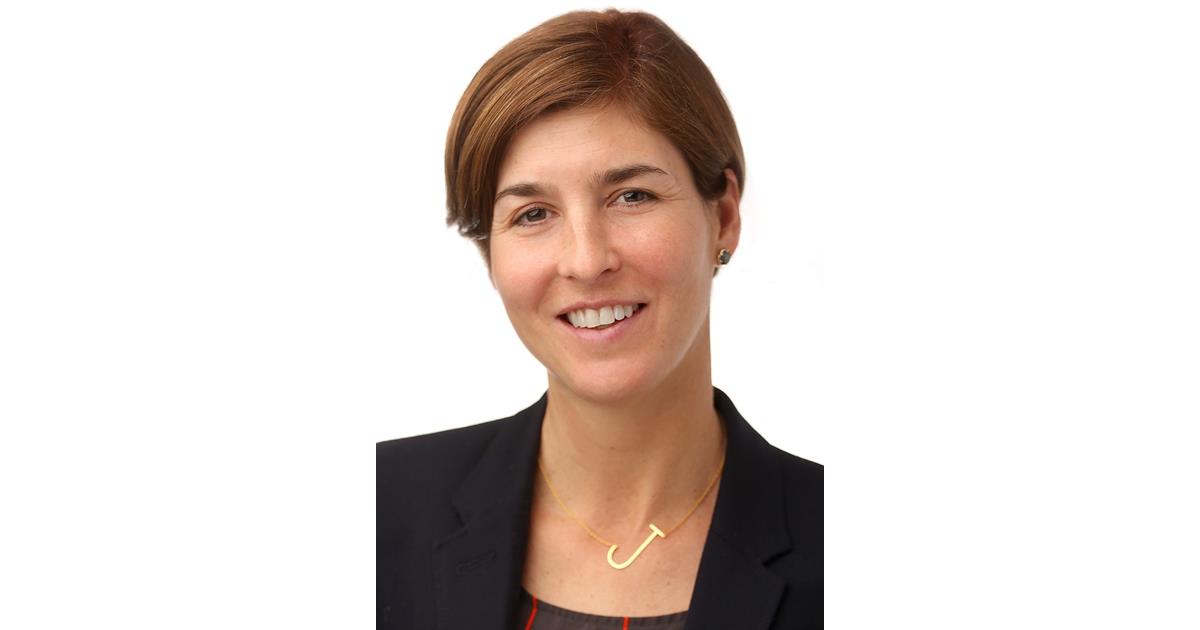 Five Star award winner Jennifer Nielsen Five Star Spotlight