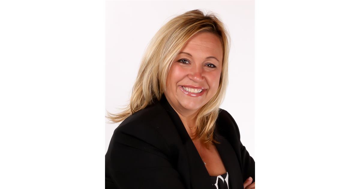 Five Star award winner Kelli Uxa Five Star Spotlight