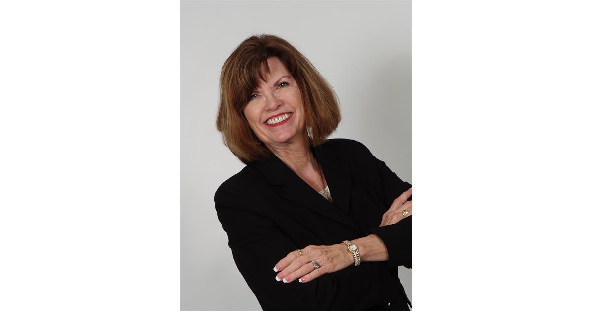 Five Star award winner Bonnie Broyles, CRS, CNE, SRES, MRP Five Star