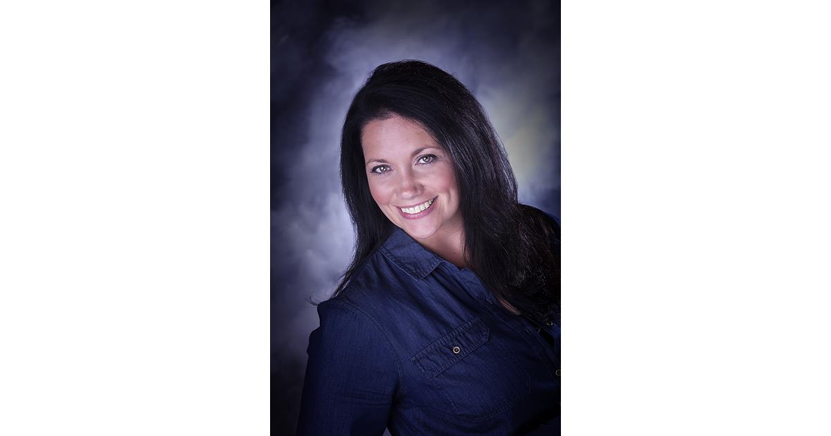 Rising Star award winner Jenna A. ster Five Star Spotlight