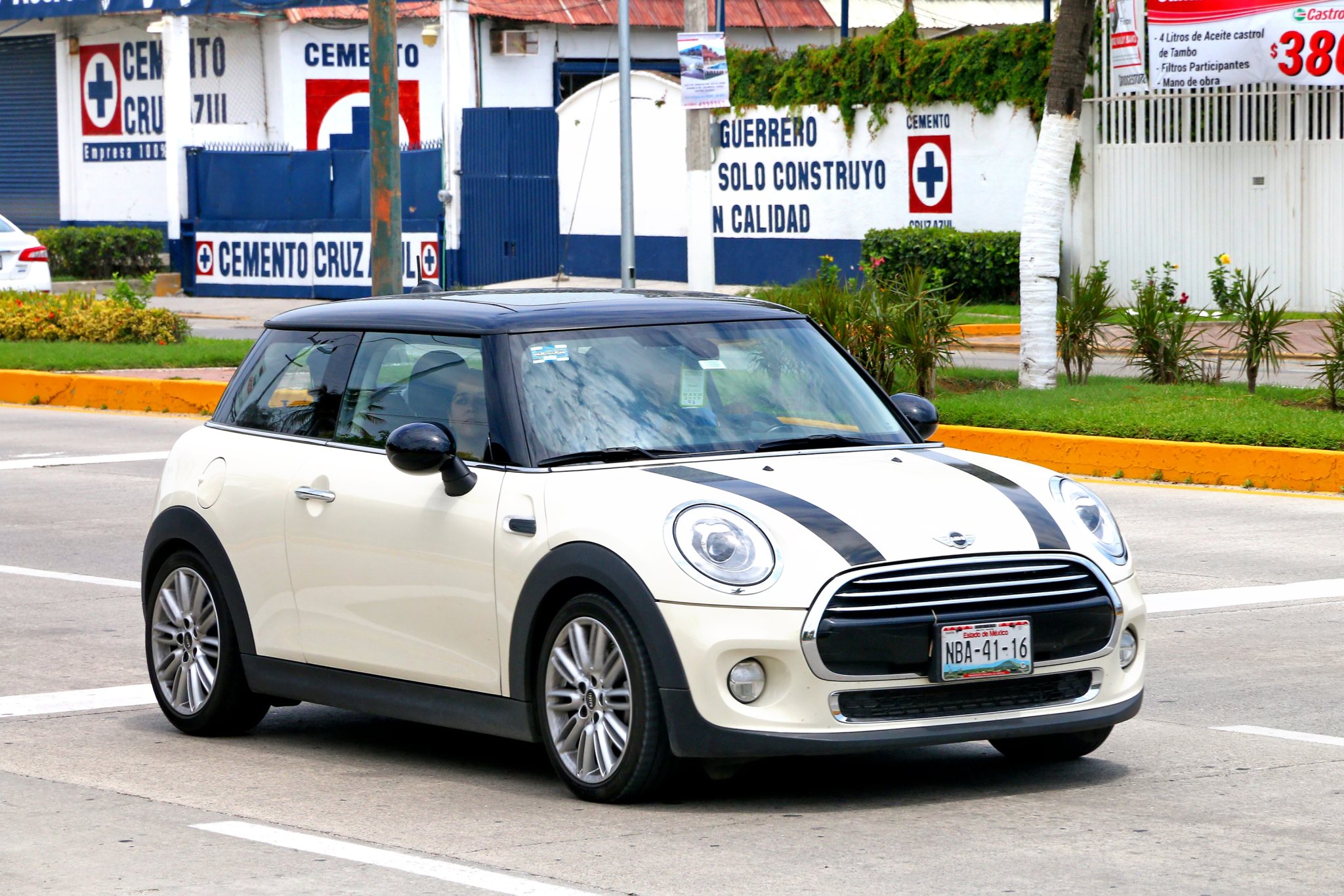 Best & Worst Years of the Mini Cooper - Graphs, Reviews, & Reliability