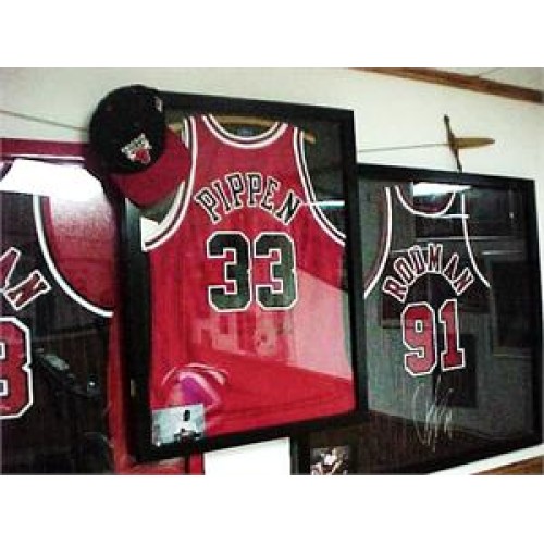 Small Glossy Black Jersey Display Case