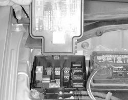 1997 Saturn SC2 fuse box diagram both engine compartment and - Fixya