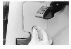 Picture diagram fuse box 1995 chevy g20 van - 1995 Chevrolet G20 | Fixya