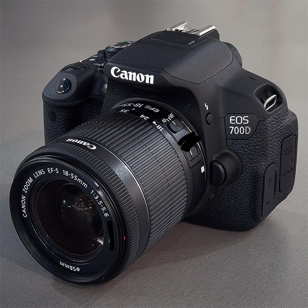 Canon Eos 700D 1855mm III DC Lens KİT DSLR Fotoğraf Makinası Fotoğraf
