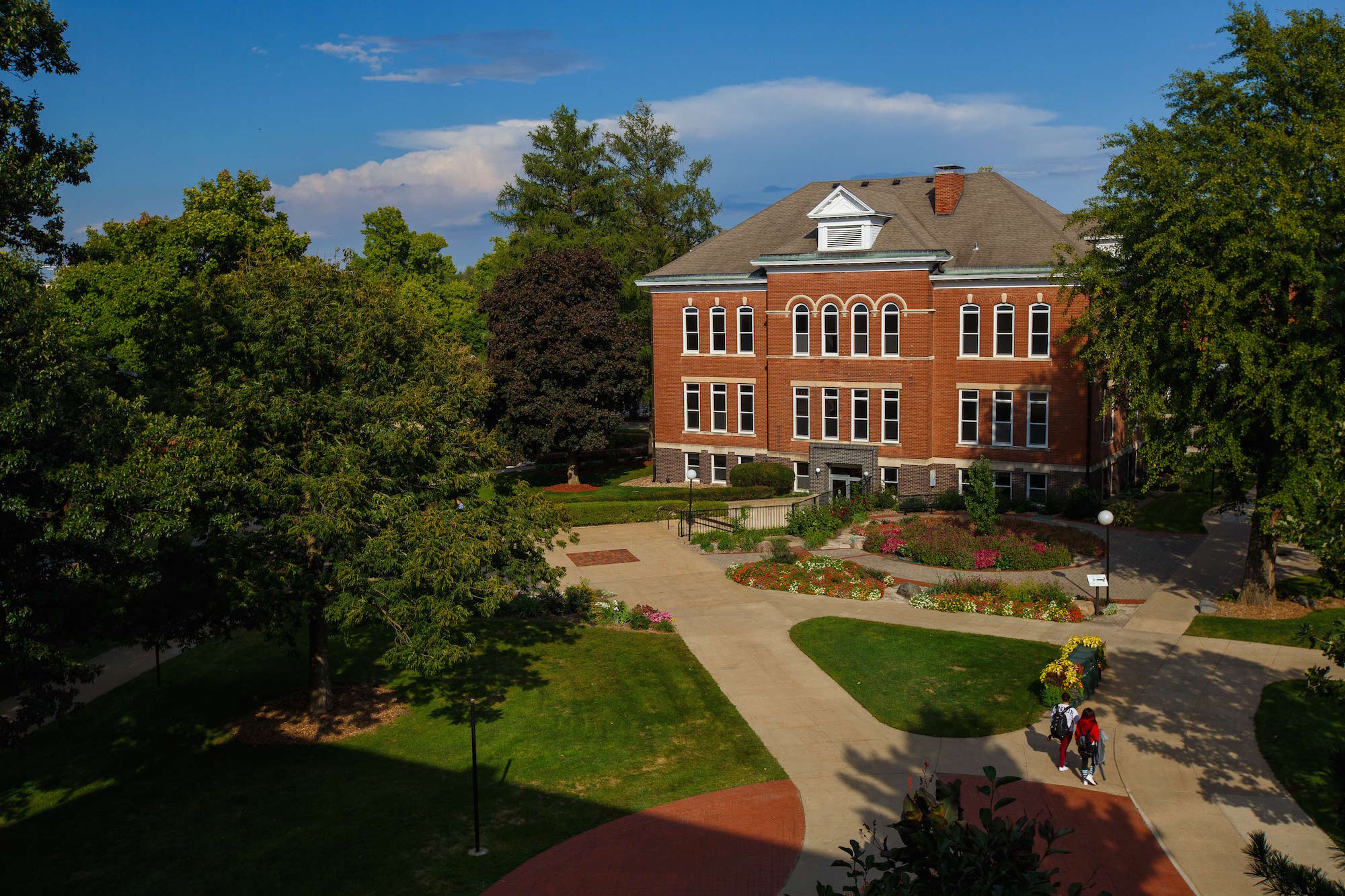 Central College, Pella IA 2016 FJ GAYLOR