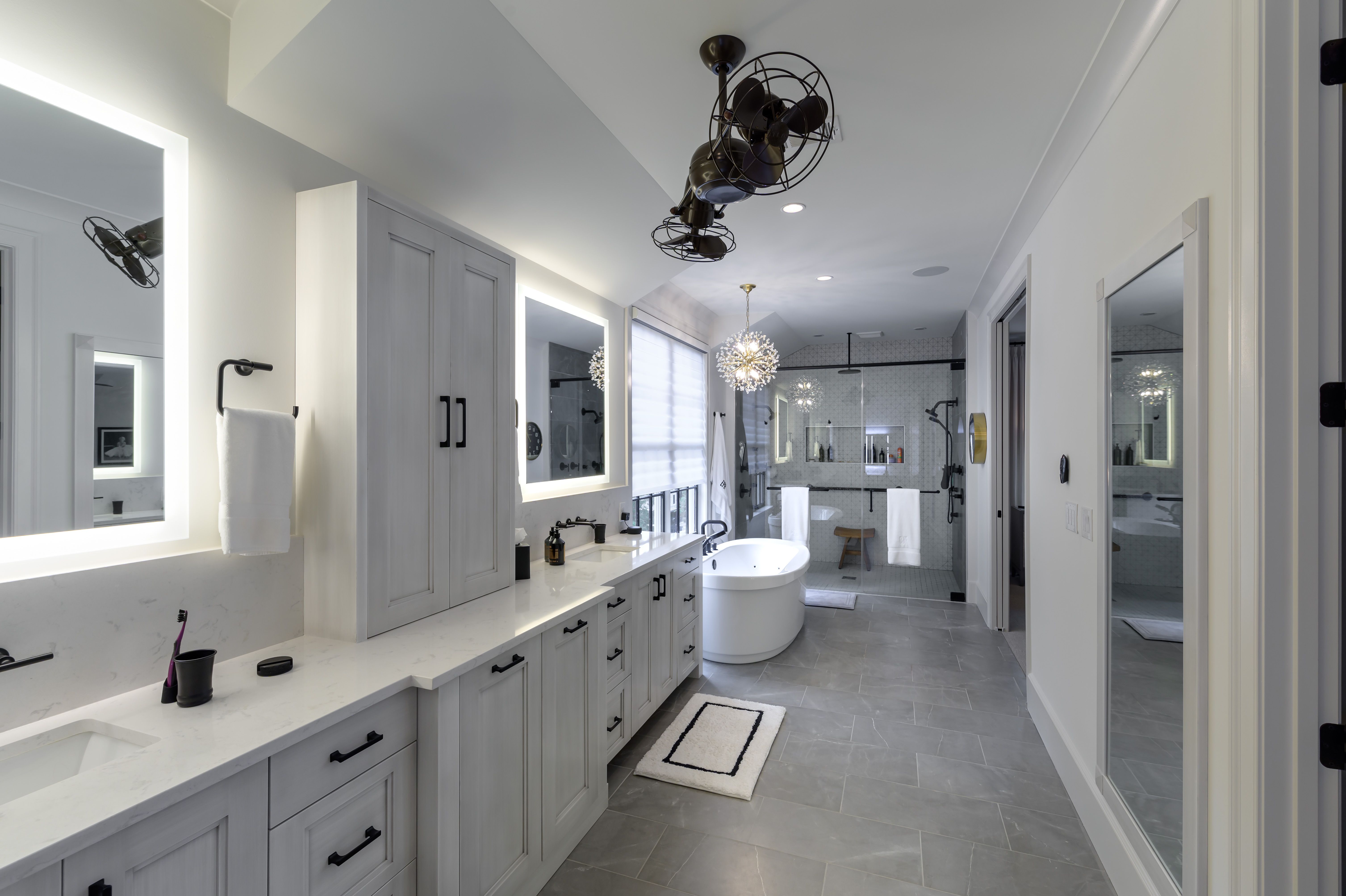 0q0UcRBg Founders Kitchen & Bath