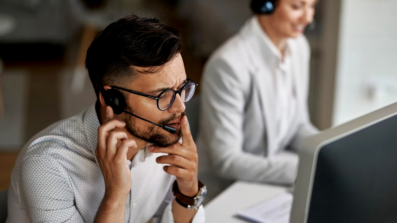 What Is A Call Center Auto Dialer? FlashMob Computing