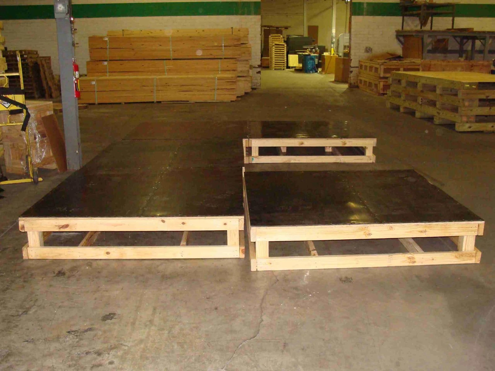 Custom Pallets, Request a Quote Flat Cargo