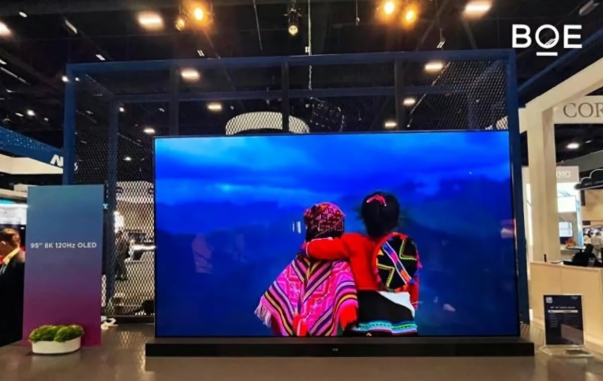 BOE 95inch 8K OLED