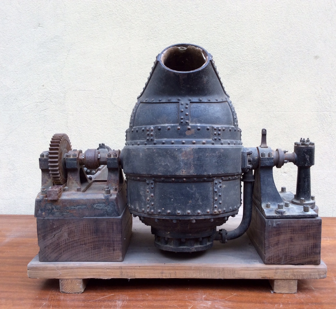 ITALIAN MODEL OF STEEL BESSEMER CONVERTER Fleaglass