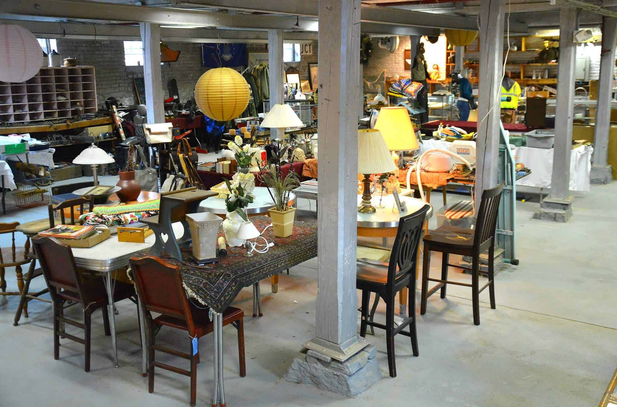 High Cotton Antiques & Uniques Antique Malls, Daily Flea Markets in