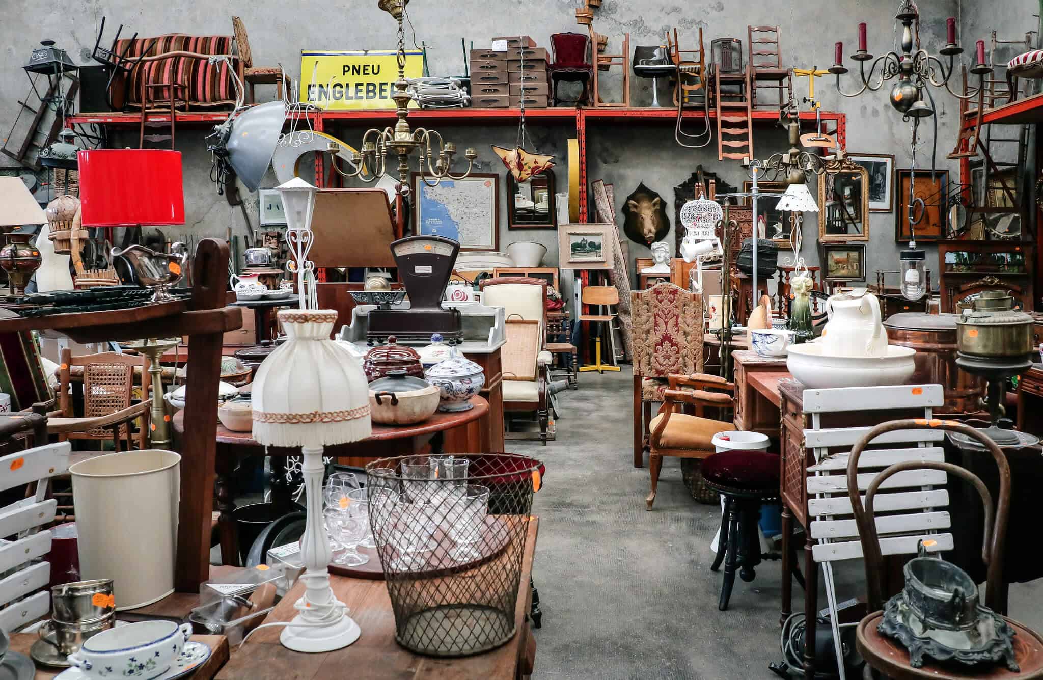 Antiekcentrum Amsterdam Antique Districts, Antique Stores in Amsterdam, Netherlands