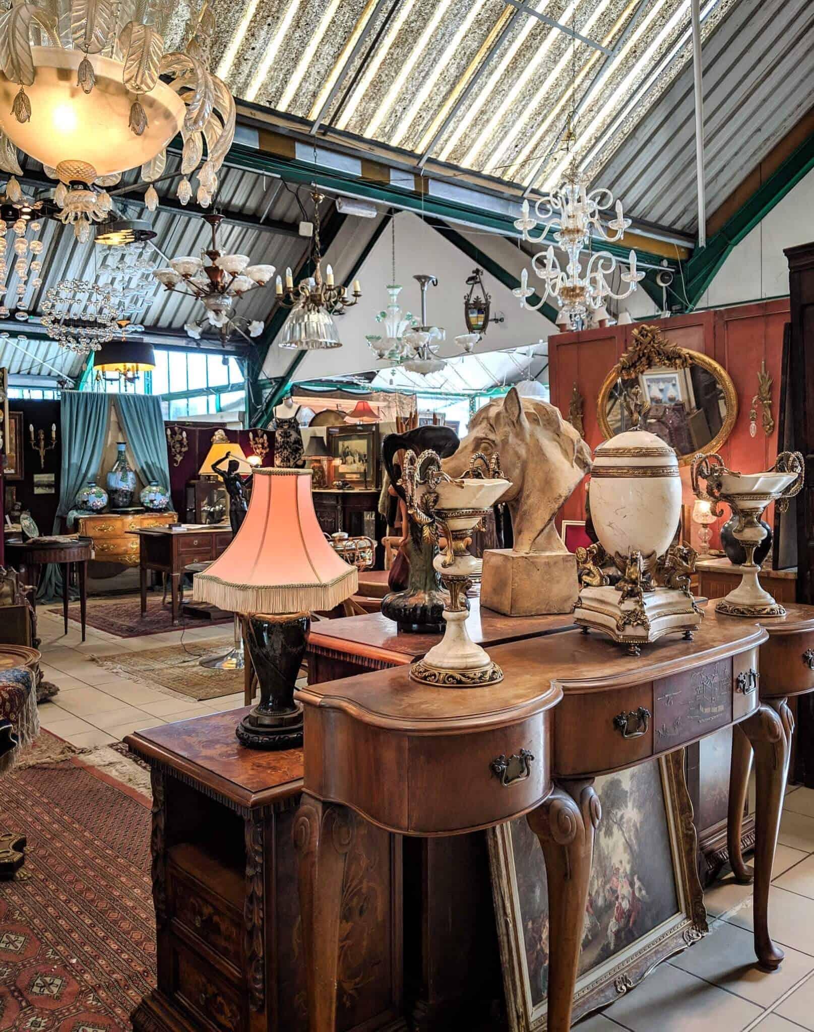 Petra Antiques Antique Stores in Germany