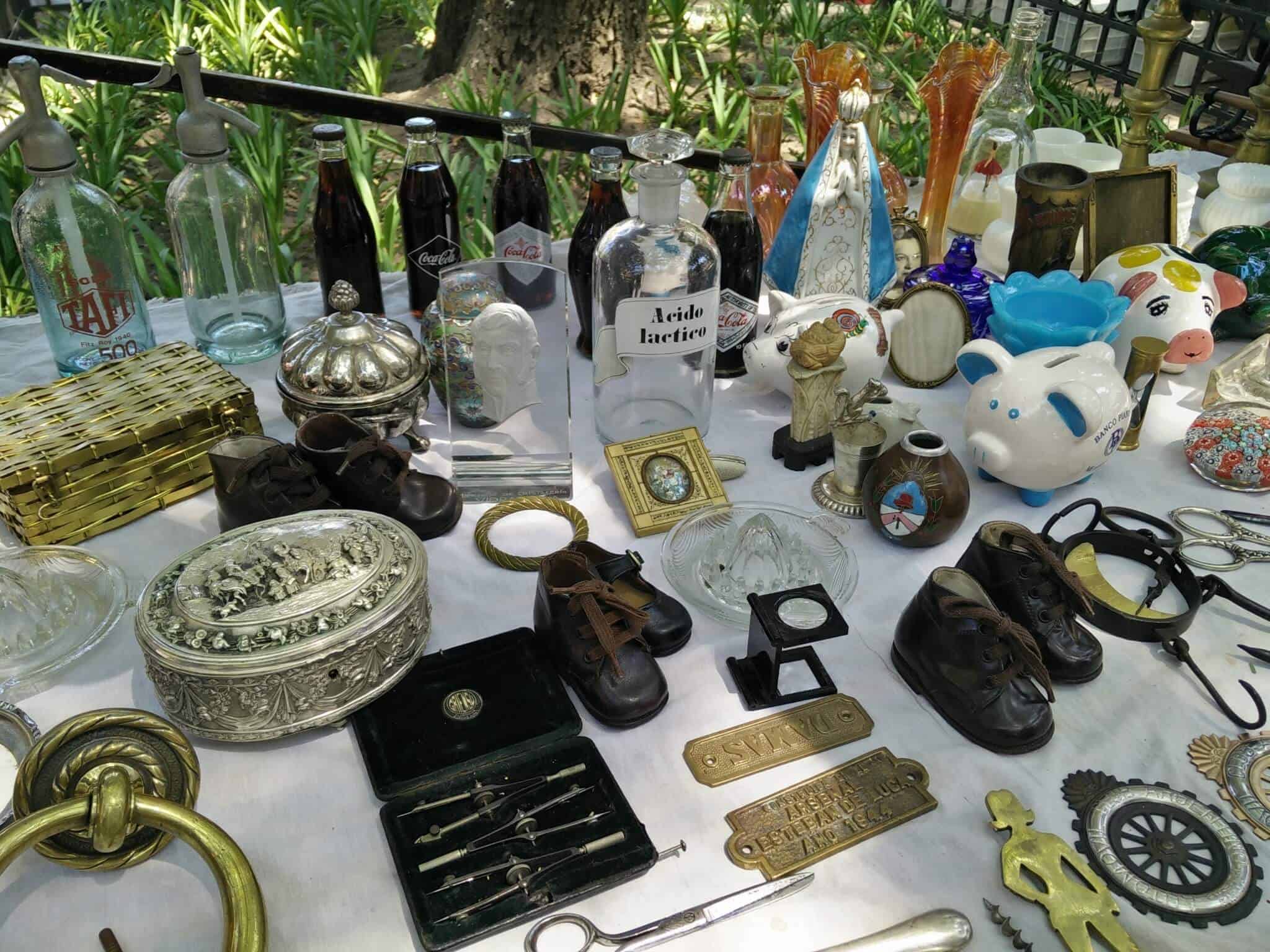 Newark International Antiques & Collectors Fair Monthly Flea Markets