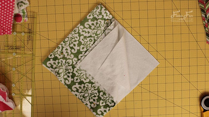 How to make a rag quilt (easy beginner's guide) ♥ Fleece Fun