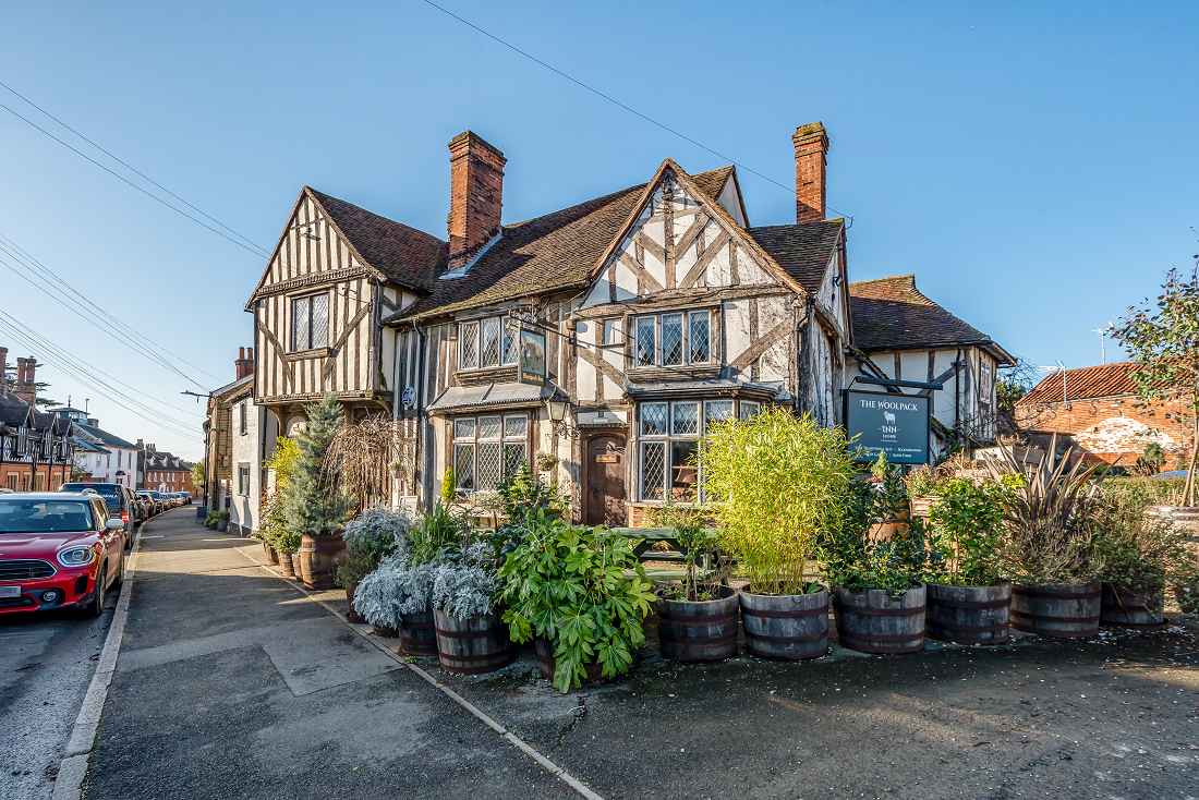 Pub for sale in Coggeshall Woolpack Inn, E318957