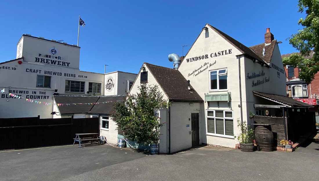 Pub for sale in Stourbridge Windsor Castle, M327704