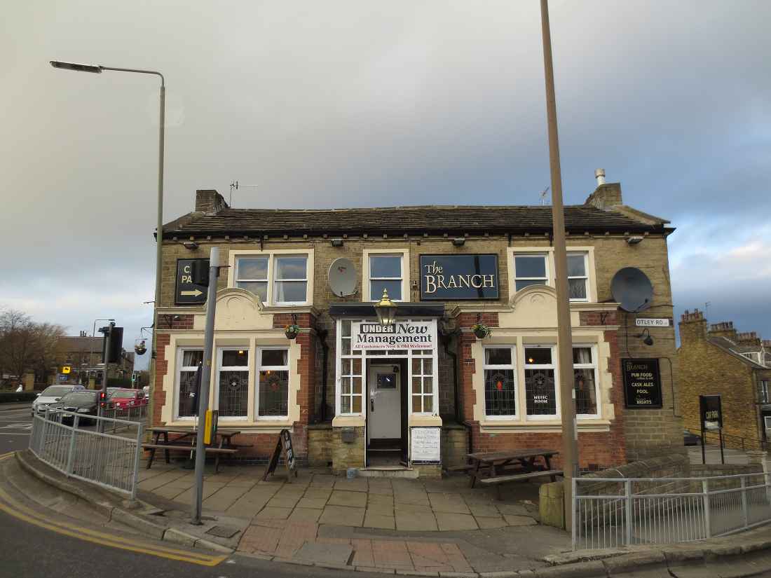 Pub for sale in Shipley Branch Hotel, N519851