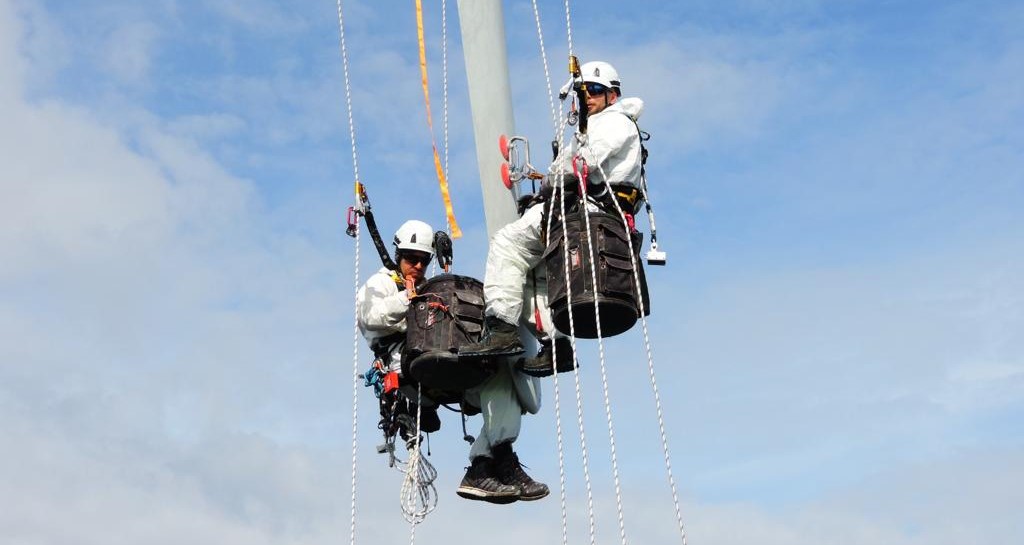 Blade Repair & Inspection