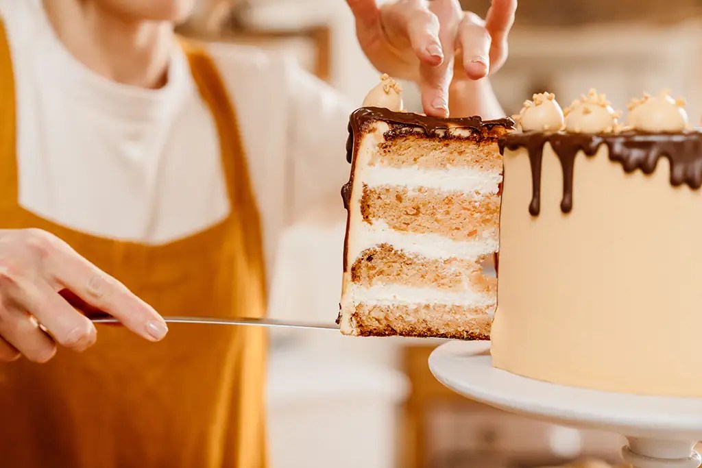 How to Start a Cake Business From Home FLIP Blog