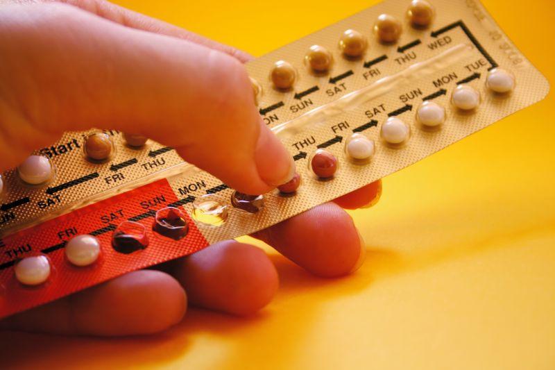 What contraceptives are available for women in the Philippines