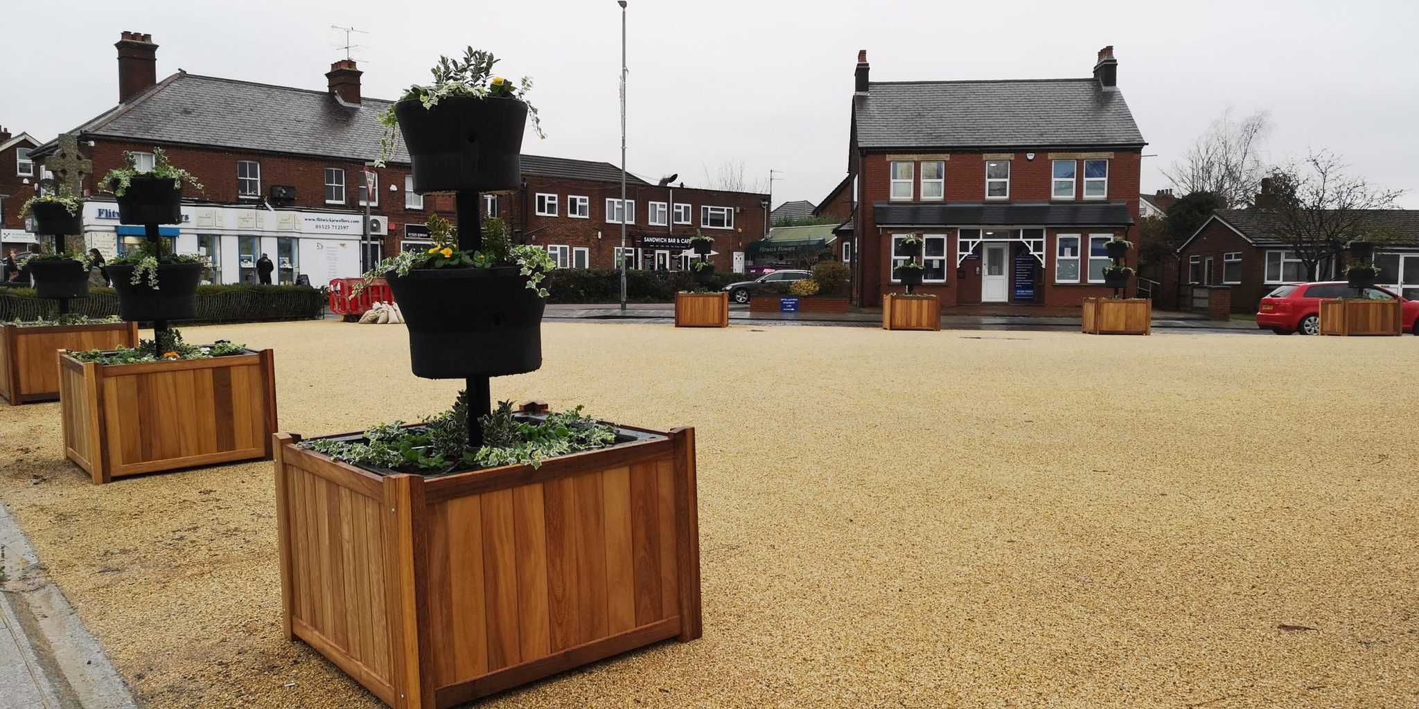New Planters For Town Centre Flitwick Town Council