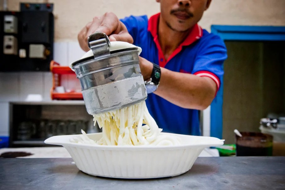 Back to 1930s with the Iconic Ragusa Ice Cream in Jalan Veteran Jakarta