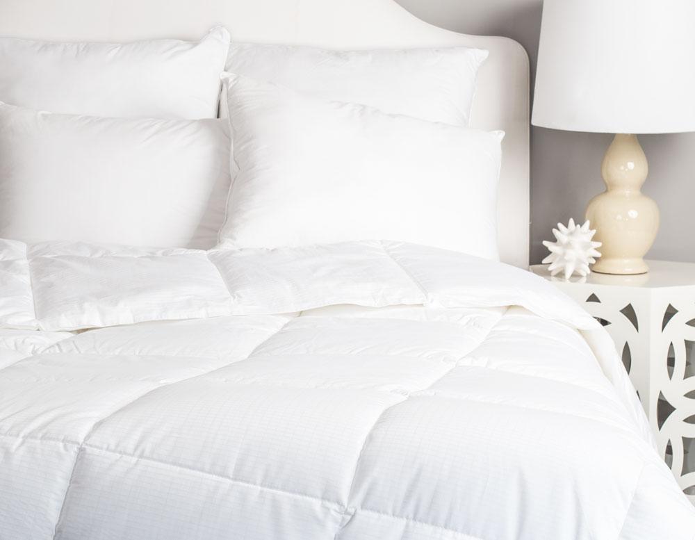 What Is A Comforter Cover 10 Jenis Bed Cover Bahan dan Fungsinya Flokq Coliving Jakarta Blog