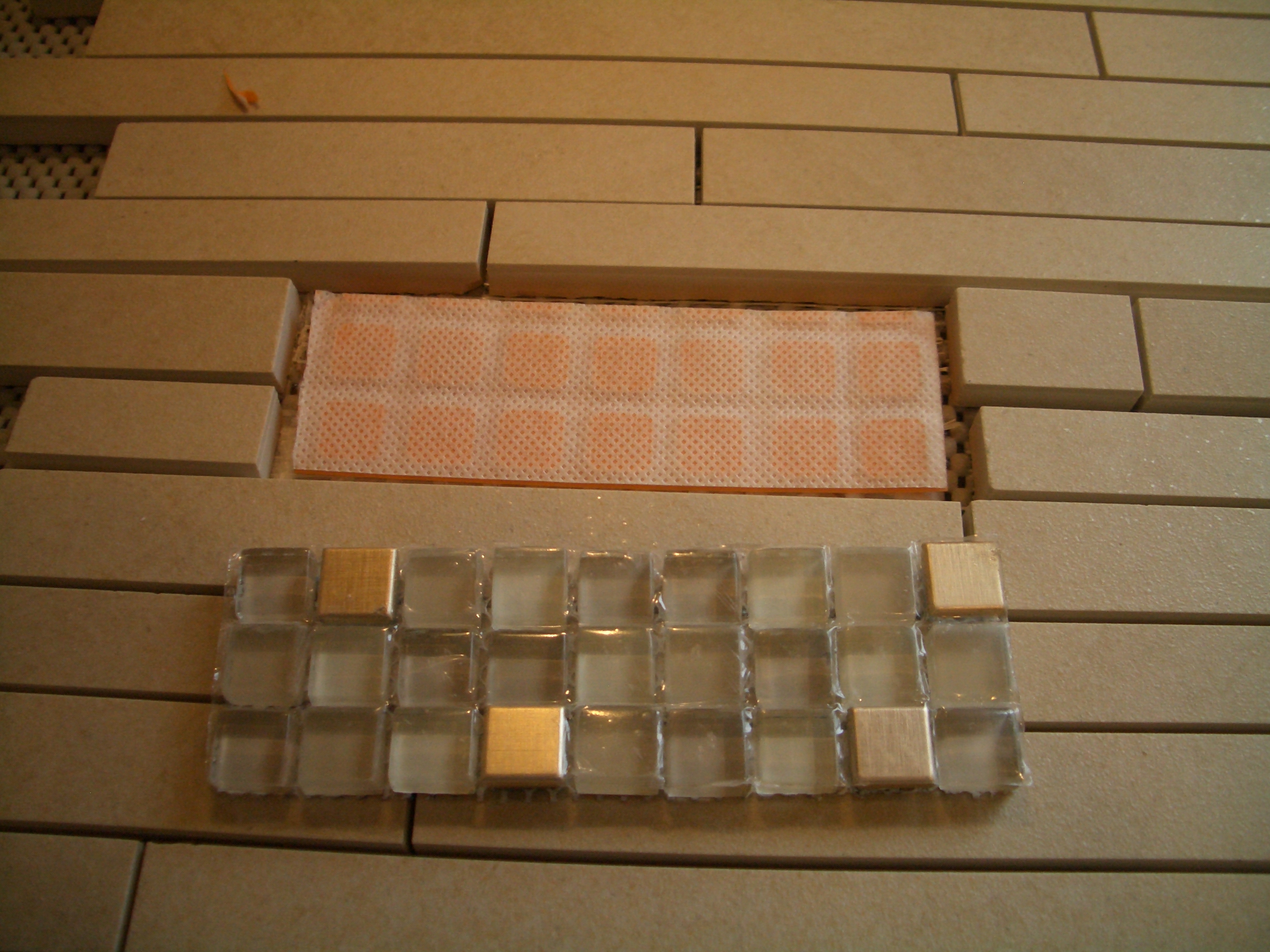 Setting different thicknesses of tile for inserts