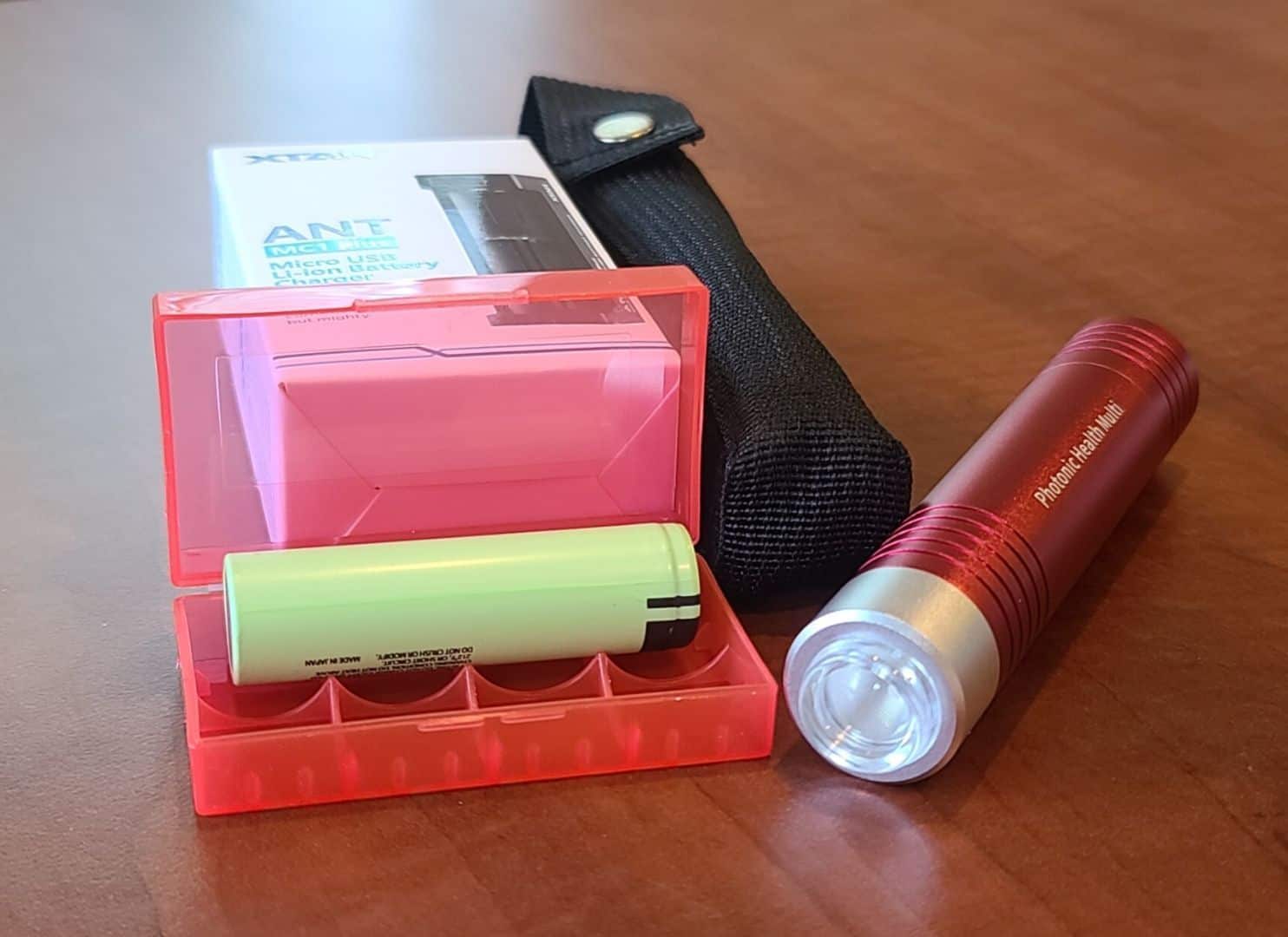 Red Light Therapy for Cats {Help Relieve Their Pain} Best Cat Breeds