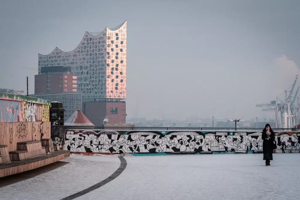 Elbphilharmonie (Fuji X-T5 mit Voigtländer Apo Skopar 90mm F2.8)