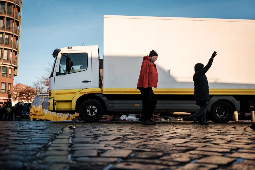 Auf dem Fischmarkt (Fuji X-T5 mit XF 23mm F1.4 LM WR)