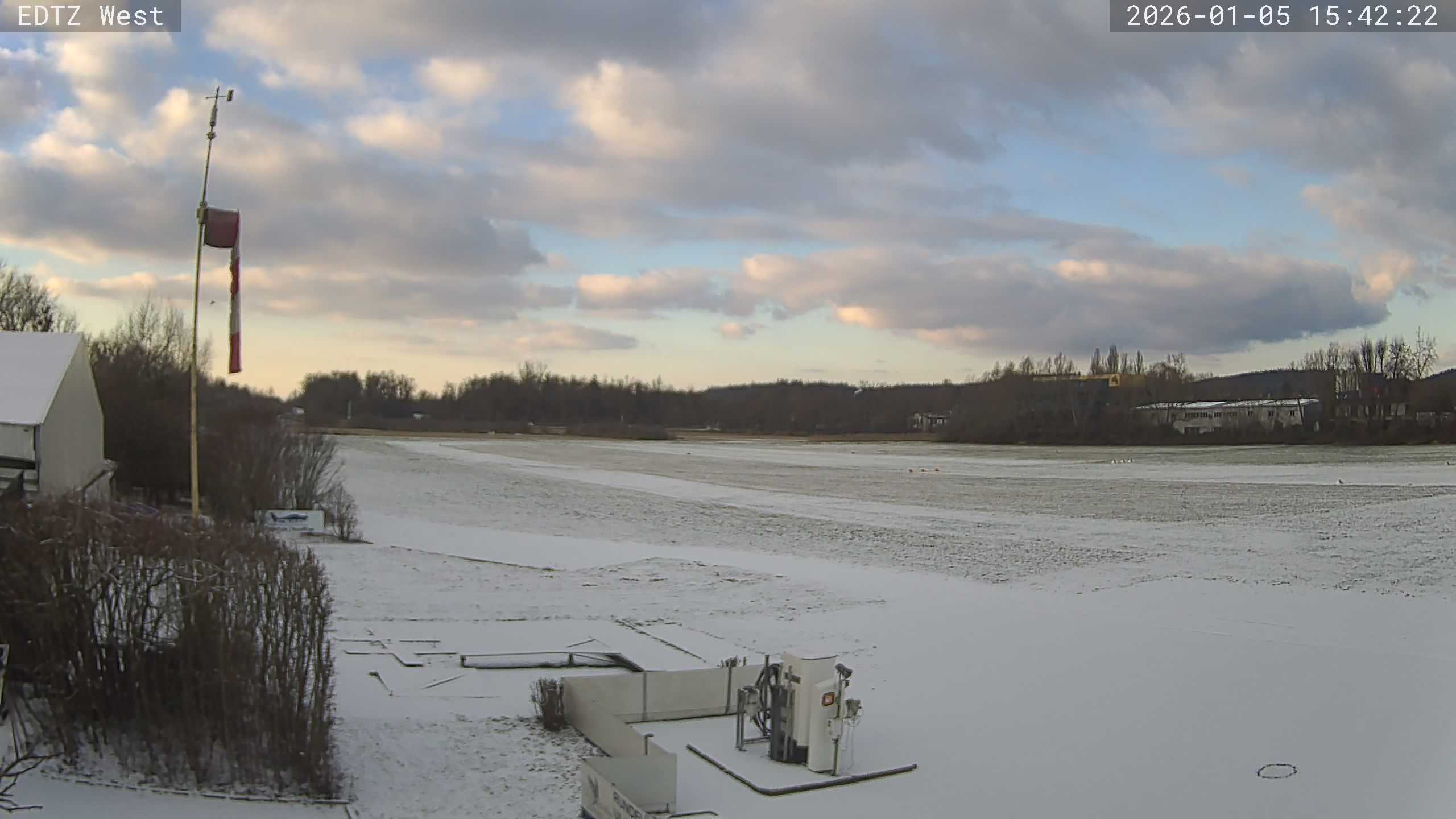 Flugplatz Konstanz cam Live 7/24 Live