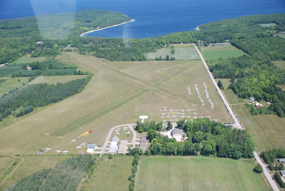 Friends of Washington Island Airport