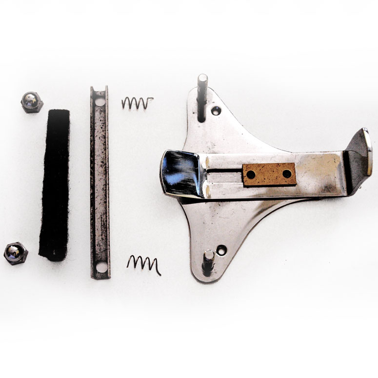 Gibson EB bass string mute shown insitu