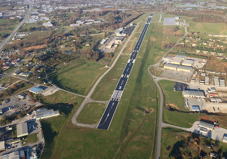 Lake Cumberland Regional Airport