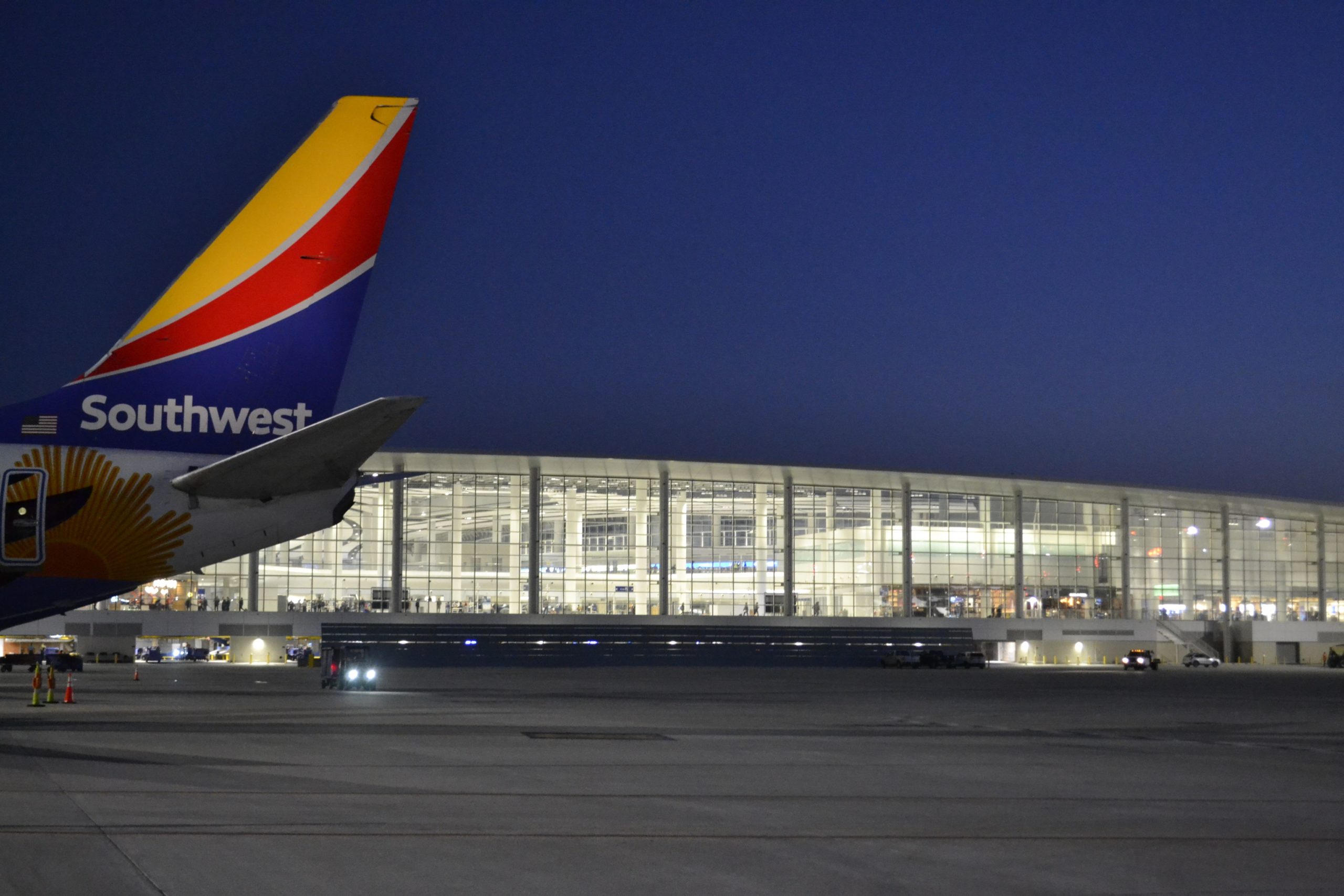 flymsy Louis Armstrong New Orleans International Airport