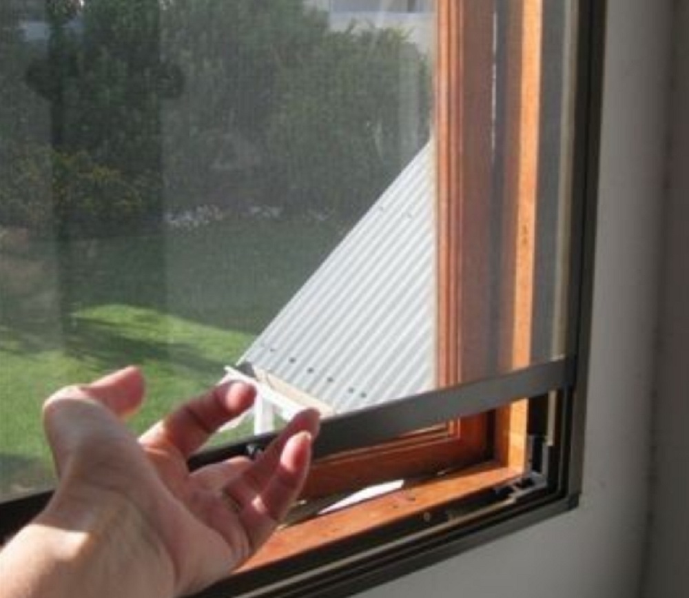 * Looking For A Professional Installer of Flyscreens Sydney?Flyscreens