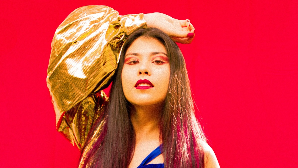 Lorette La chilena que se busca un lugar en el mundo musical — FMDOS