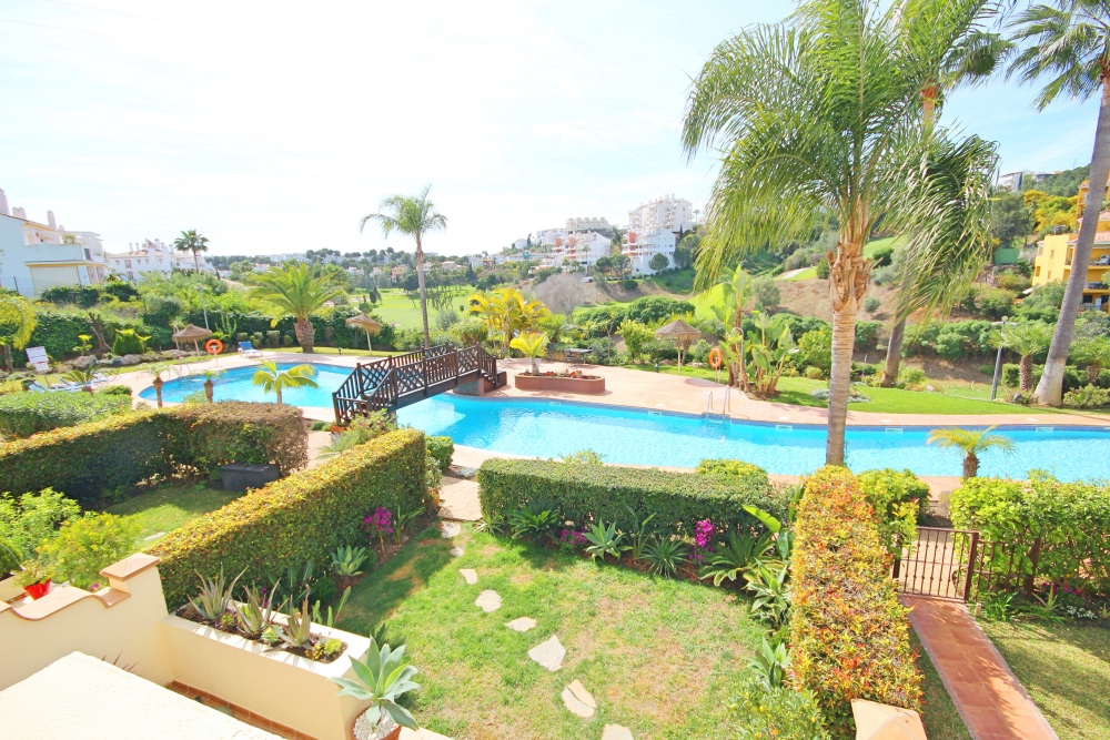 Apartment for Sale in La Rinconada, Riviera del Sol, Mijas Costa, (Ref 889)