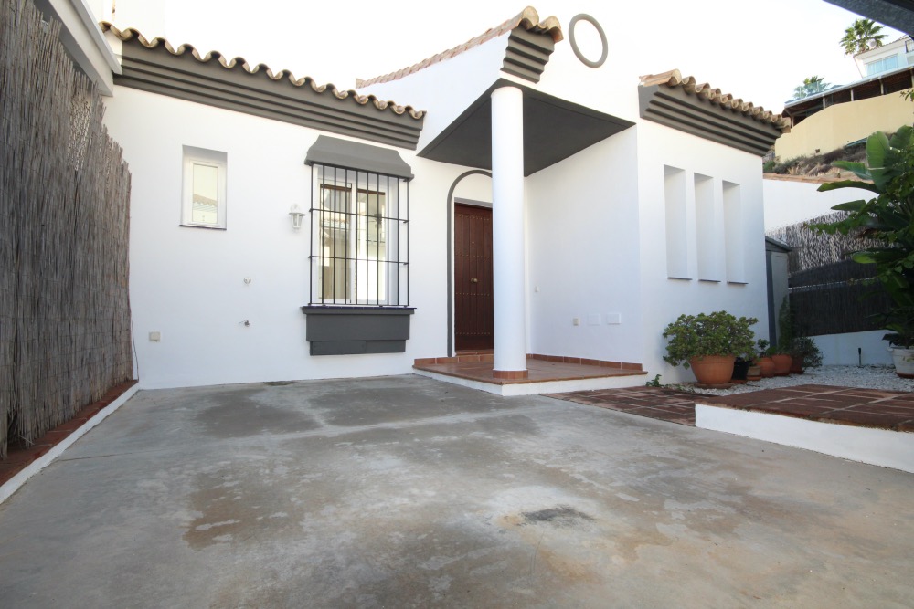 3 Bed Luxury townhouse for sale Riviera del Sol, Mijas Costa, Costa