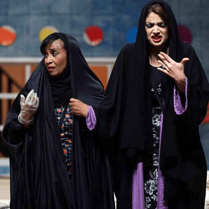 تغطية حضور العملاق عبد الحسين عبد الرضا إلى مسرحية "طار