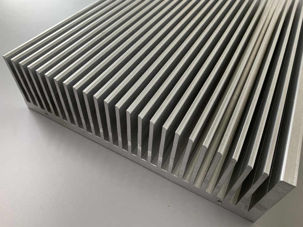 Extruded Heat Sink Focus