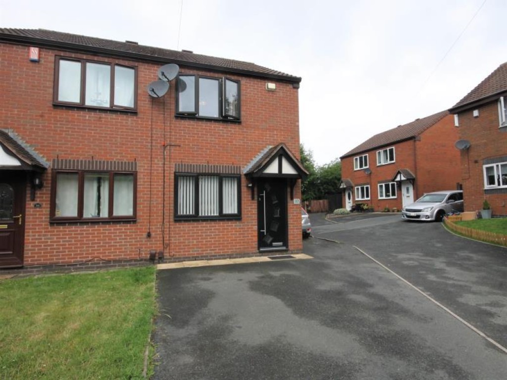 37 Weavers court, 2 bedroom, Houses