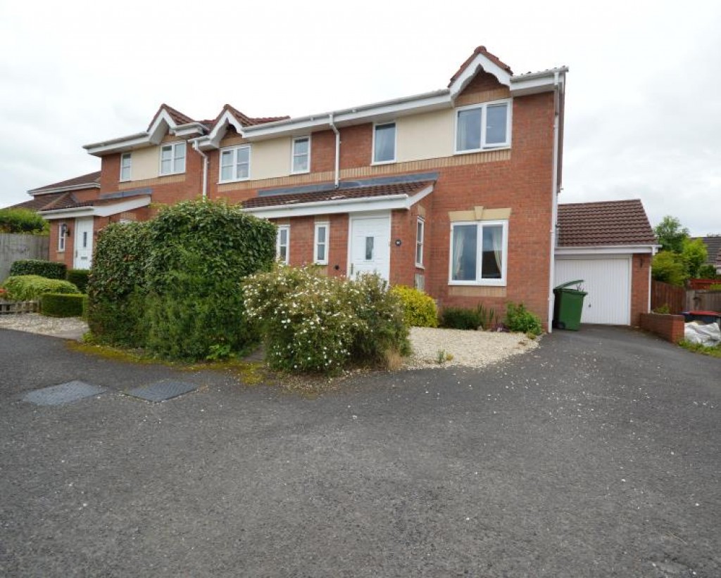 Churchward Drive, Newdale, 2 bedroom, Houses