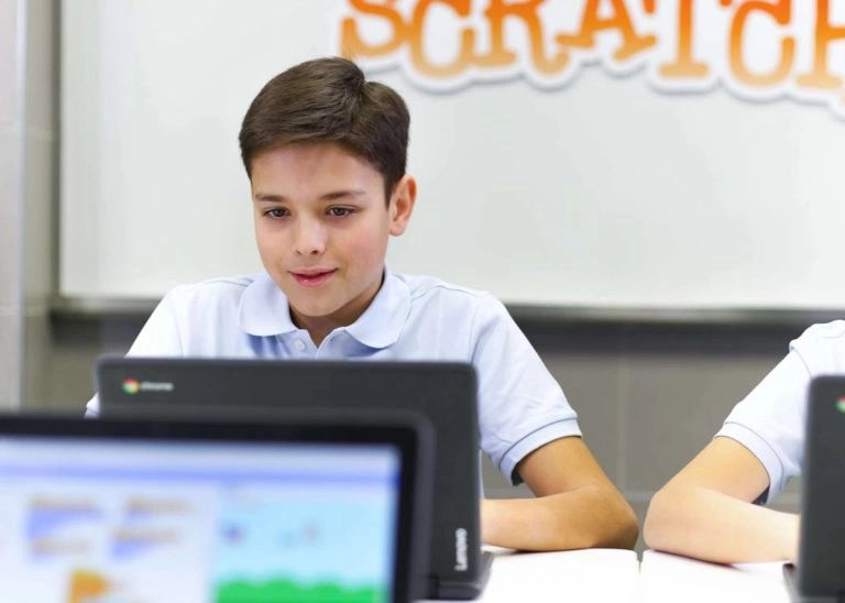 Colegio concertado bilingüe en Madrid Las Tablas Valverde