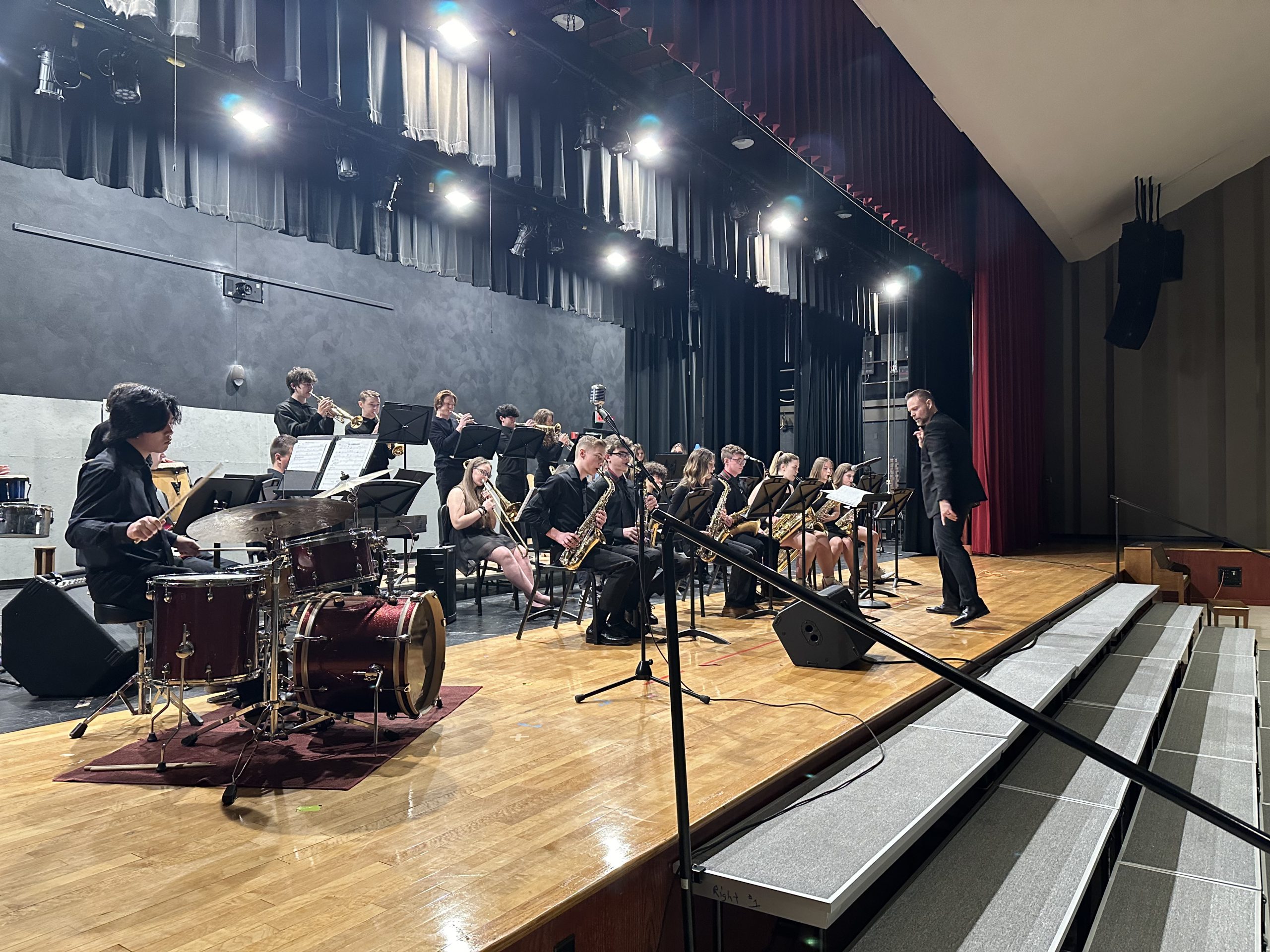 FF Jazz Festival continues to entertain FondaFultonville Central Schools FF Jazz Festival continues to entertain FondaFultonville Central Schools