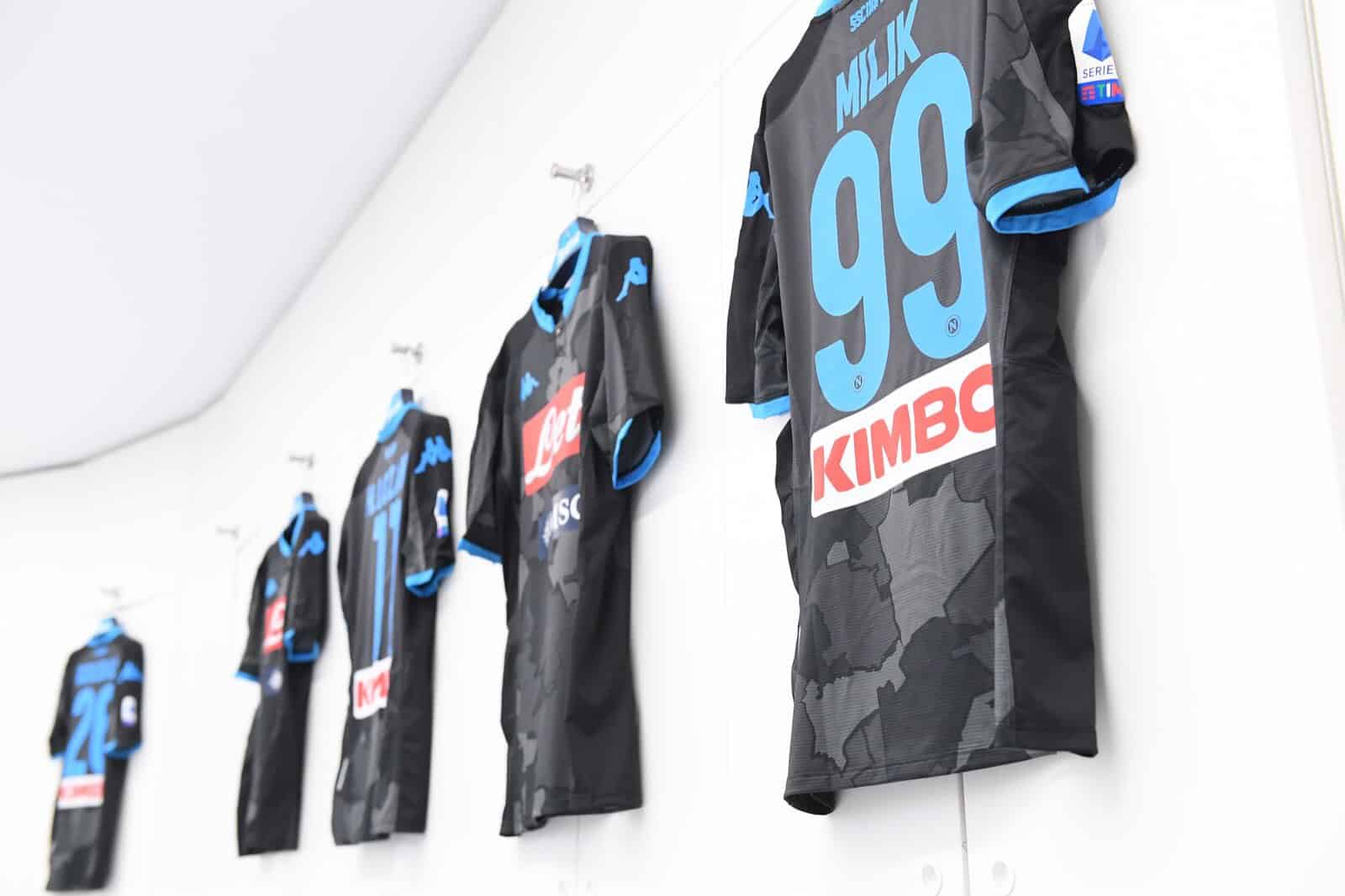 Un nouveau maillot pour Naples en hommage aux quartiers de la ville